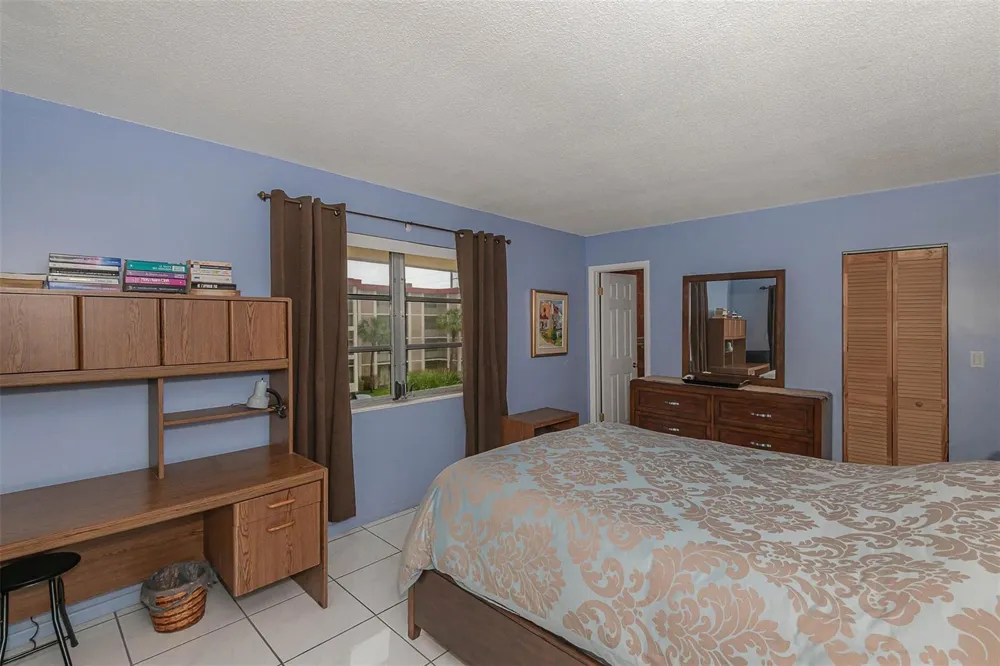 3071 NW 47TH TERRACE #326 Lauderdale Lakes, FL 33313