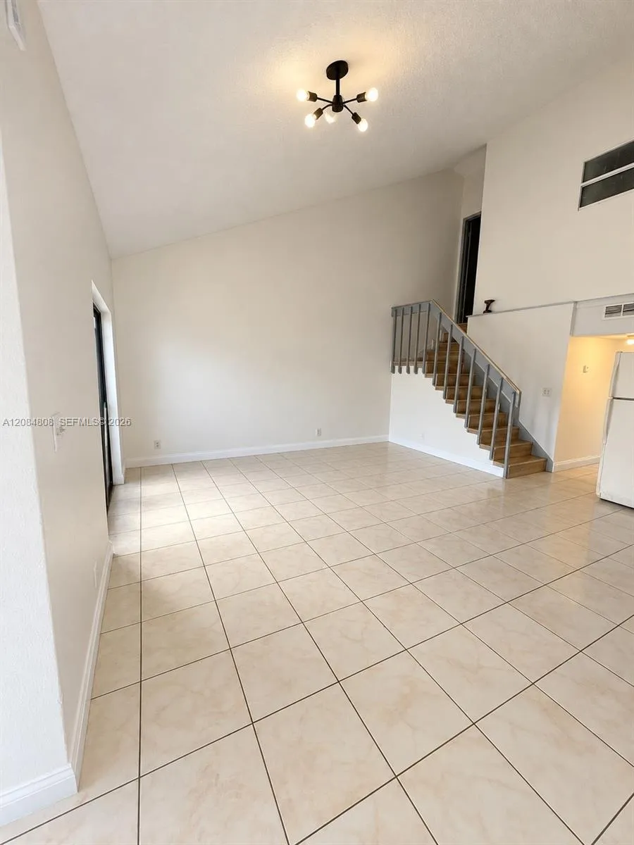 2237 NW 55th Ter Lauderhill, FL 33313