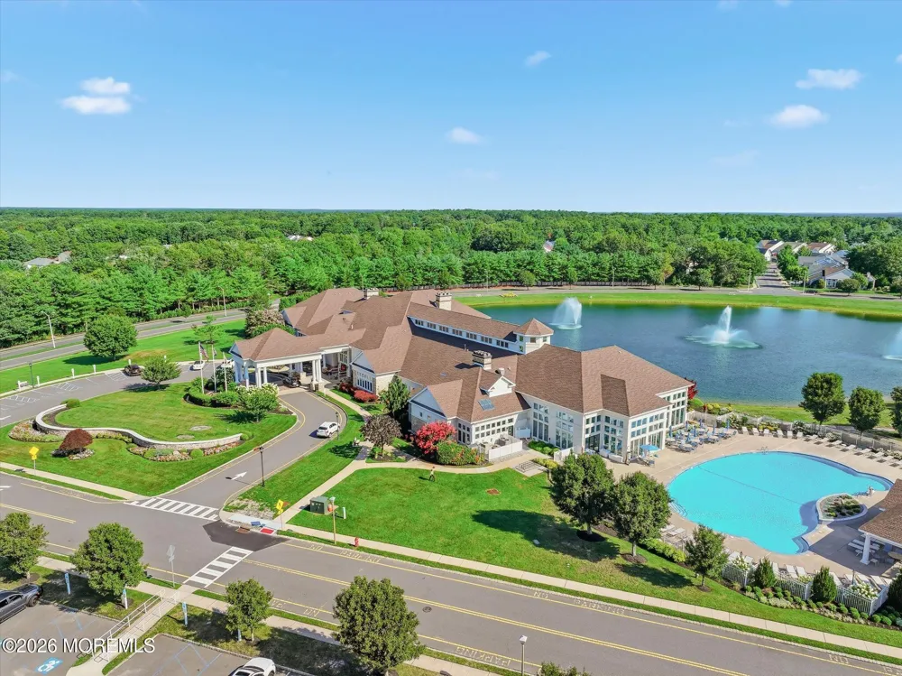 30 Fountain View Drive Barnegat, NJ 08005