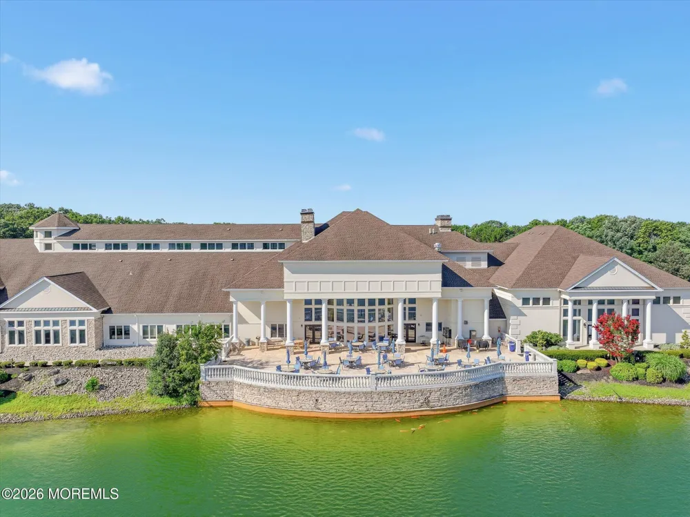 30 Fountain View Drive Barnegat, NJ 08005