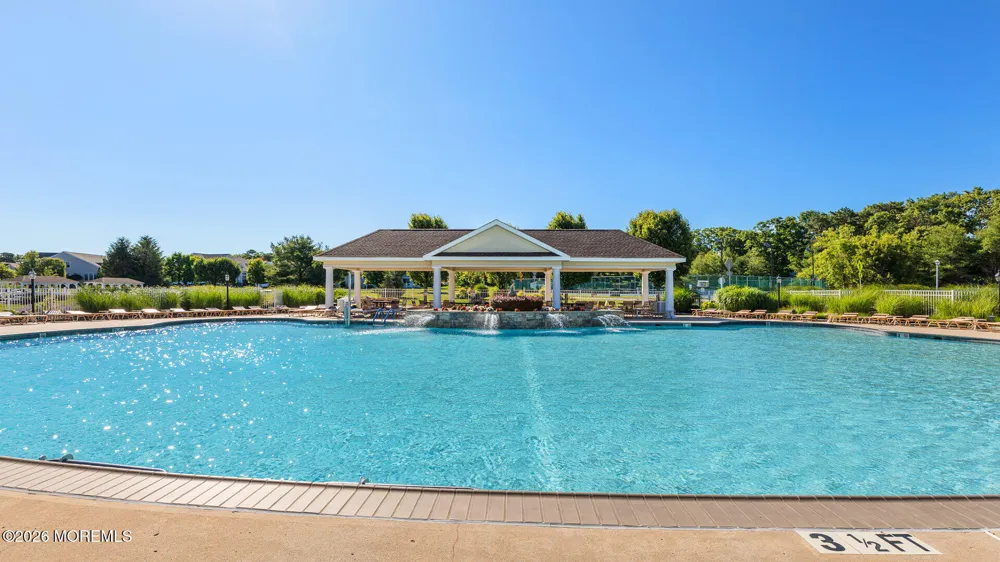 30 Fountain View Drive Barnegat, NJ 08005