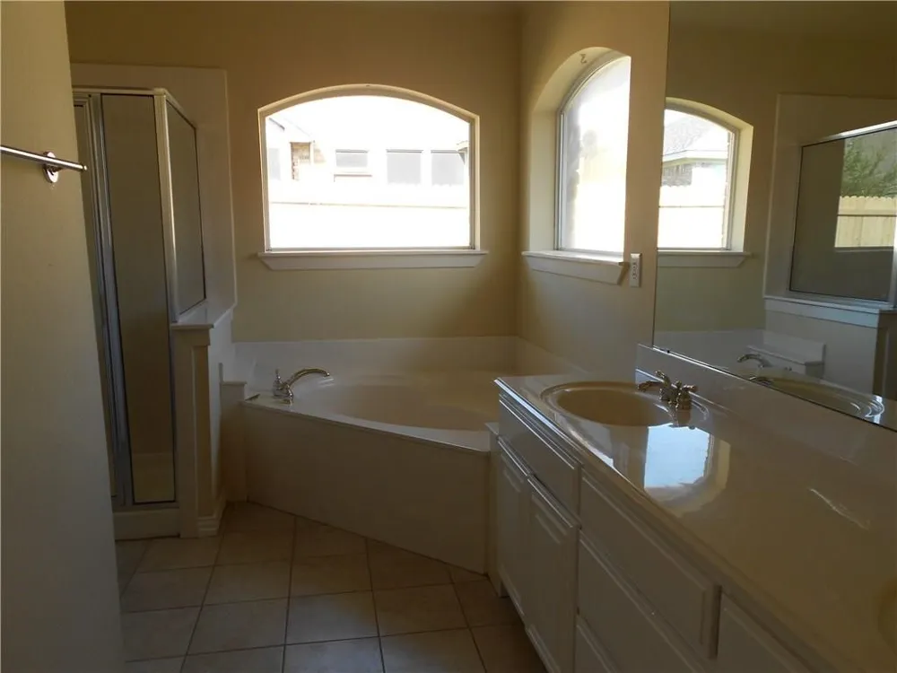 8600 Western Meadows Drive Fort Worth, TX 76244