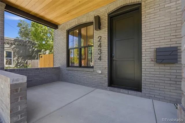 2434 W 36TH AVENUE Denver, CO 80211