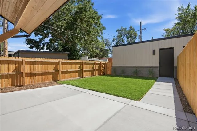 2434 W 36TH AVENUE Denver, CO 80211