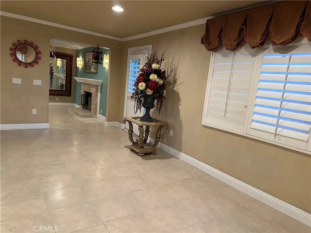 24237 Seagreen Dr Diamond Bar, CA 91765