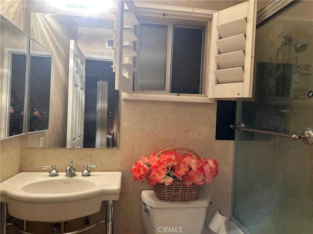 24237 Seagreen Dr Diamond Bar, CA 91765