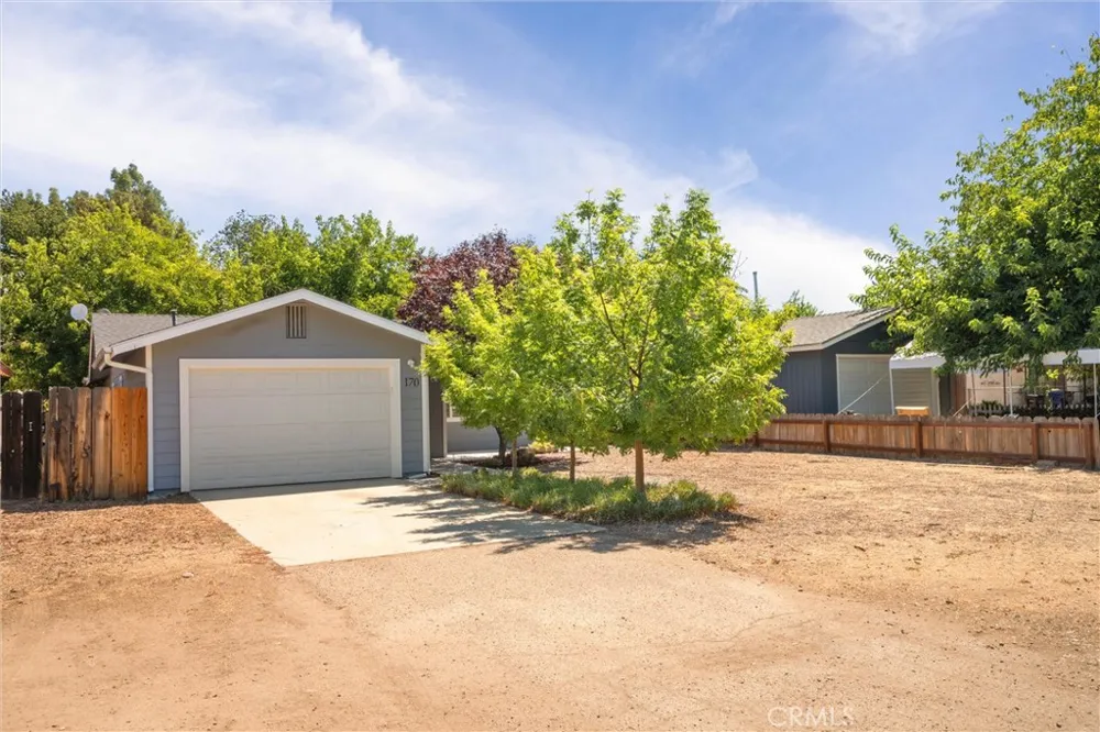 170 1st Shandon, CA 93461
