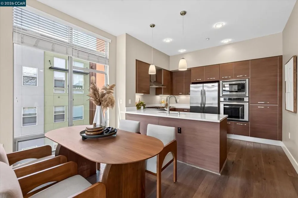 555 Ygnacio Valley Rd #430 Walnut Creek, CA 94596