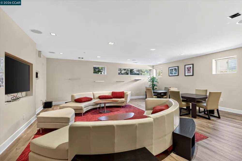 555 Ygnacio Valley Rd #430 Walnut Creek, CA 94596