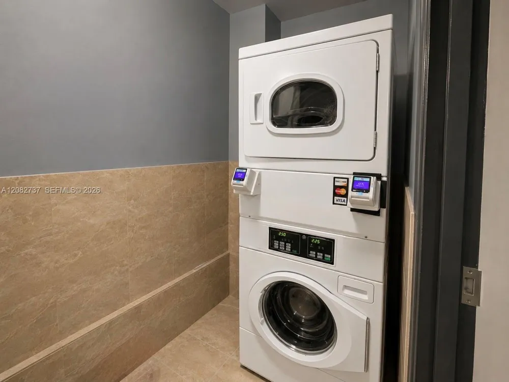 3025 Indian Creek Dr #110 Miami Beach, FL 33140