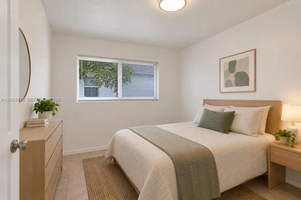 1210 NW 2nd St #3 Fort Lauderdale, FL 33311