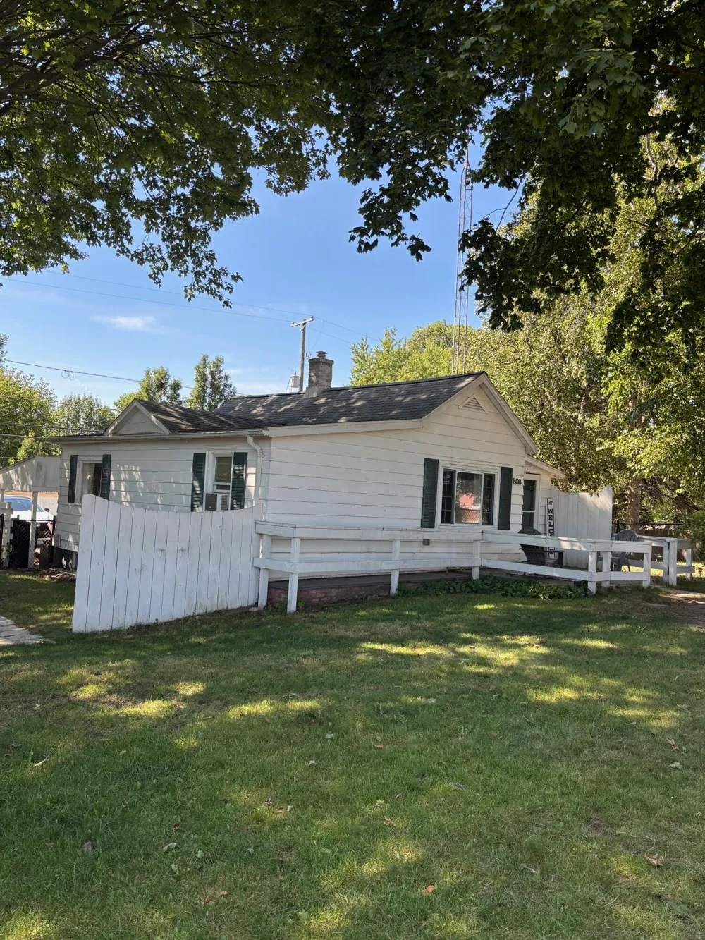 808 Anderson Street Ludington, MI 49431