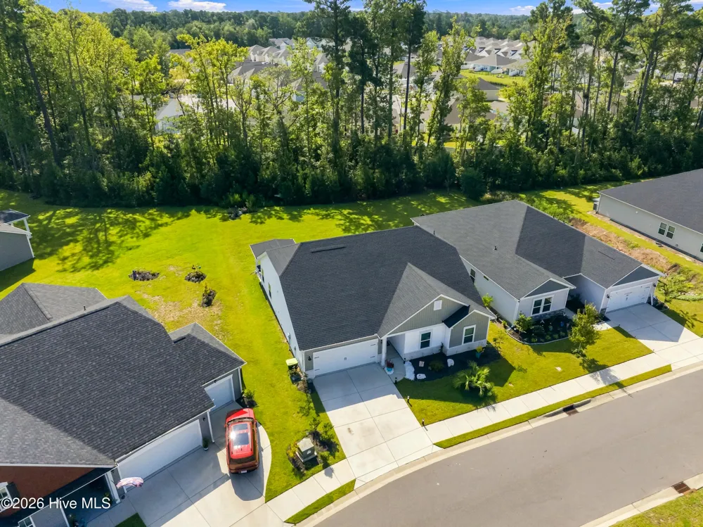 605 Blackthorne Circle NW Calabash, NC 28467