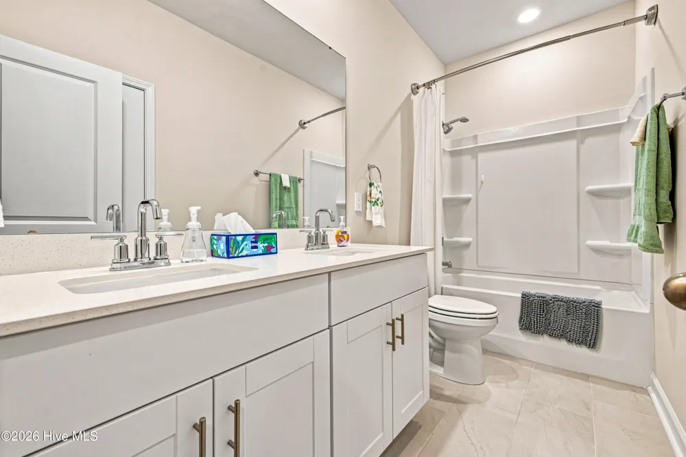 605 Blackthorne Circle NW Calabash, NC 28467