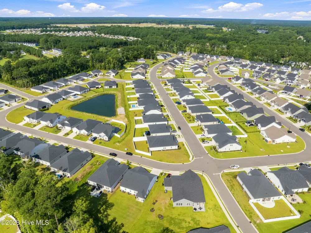 605 Blackthorne Circle NW Calabash, NC 28467