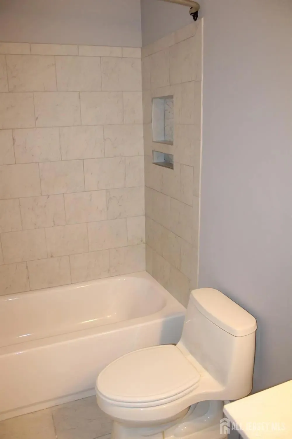 2905 Lighthouse Lane Parlin, NJ 08859