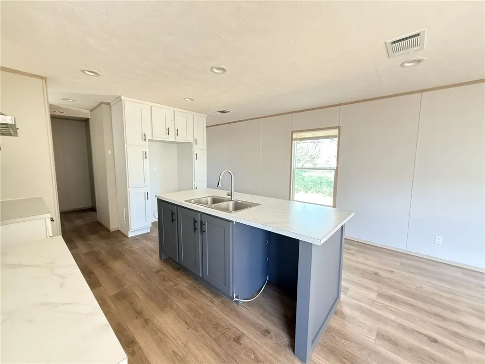 9860 County Road 623 Skidmore, TX 78389