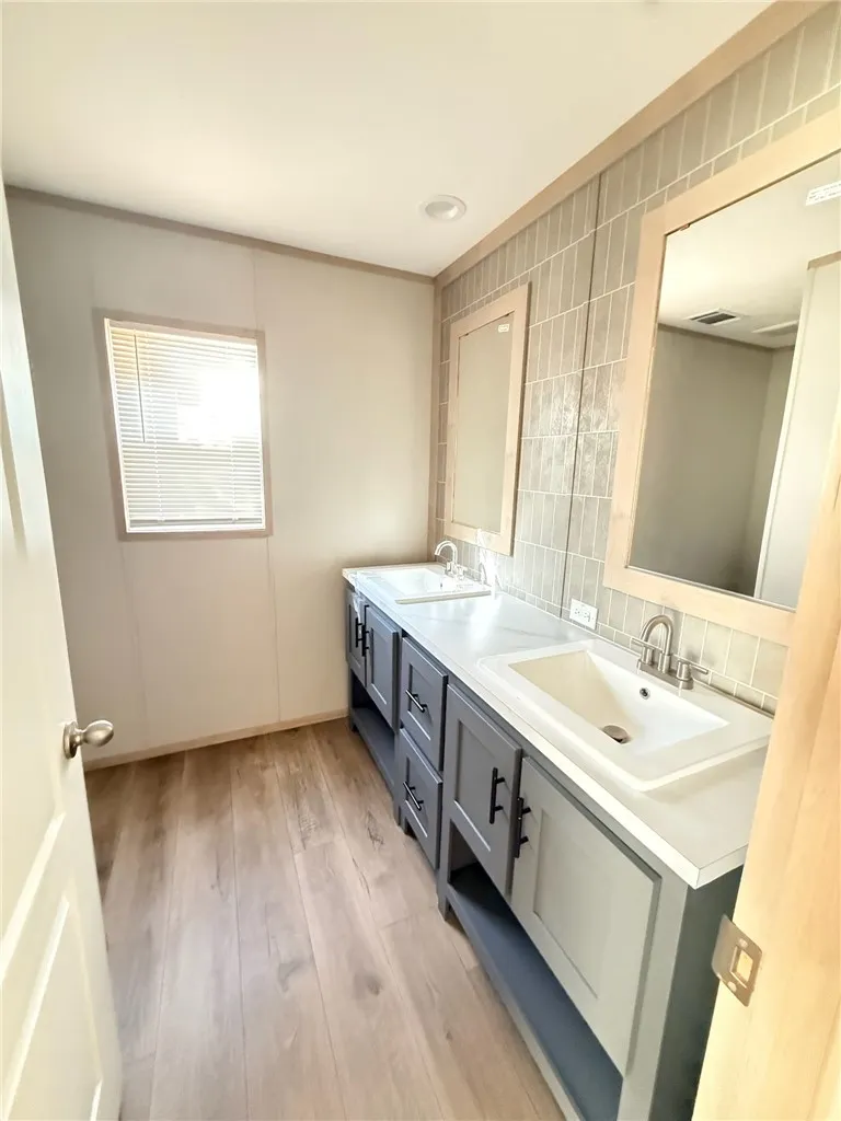 9860 County Road 623 Skidmore, TX 78389