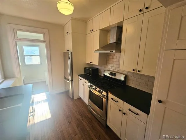 2073 Emerson Street Denver, CO 80205