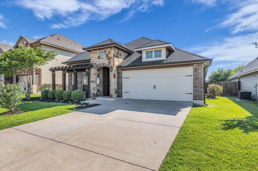 10804 Aurora Drive Waco, TX 76708