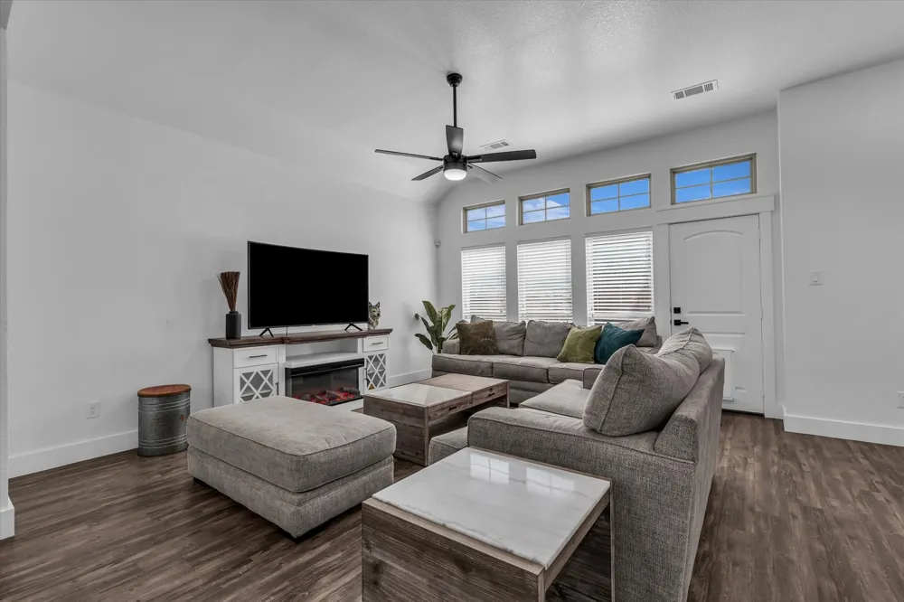 10804 Aurora Drive Waco, TX 76708