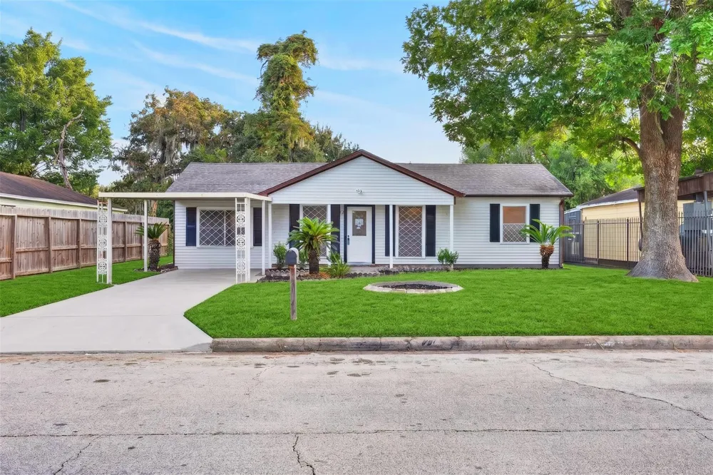 7315 Marilyn Lane Houston, TX 77016
