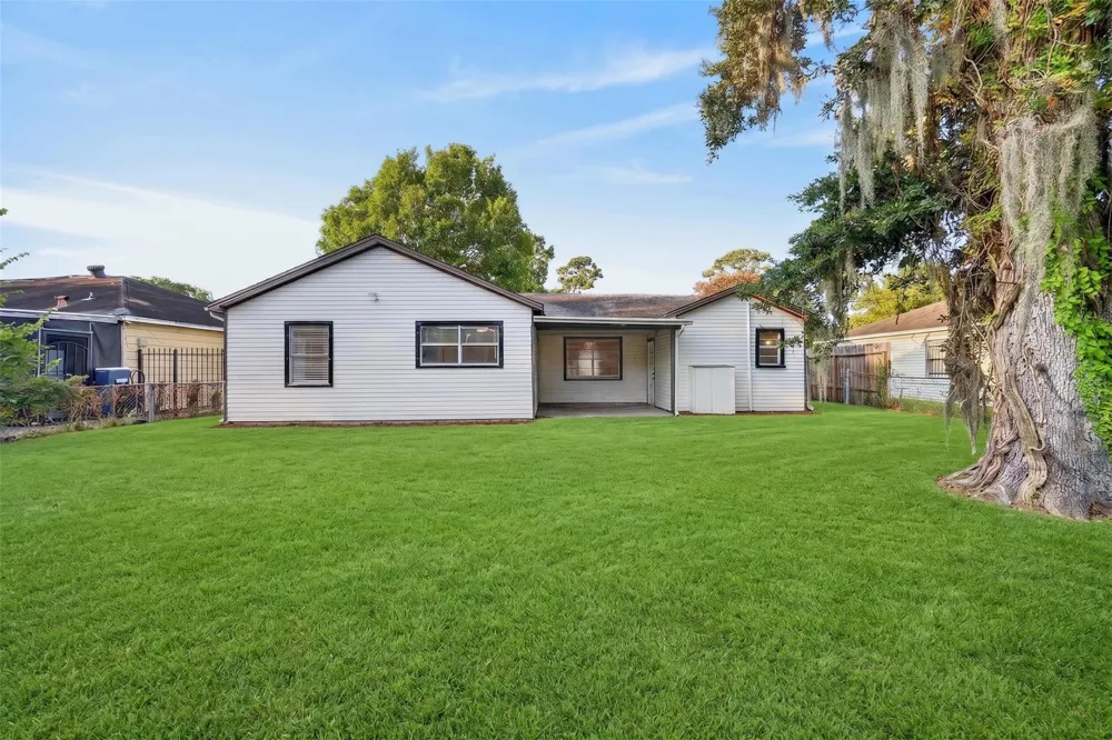 7315 Marilyn Lane Houston, TX 77016