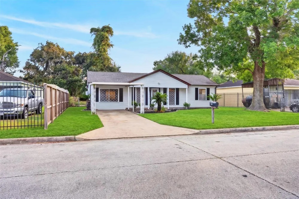 7315 Marilyn Lane Houston, TX 77016