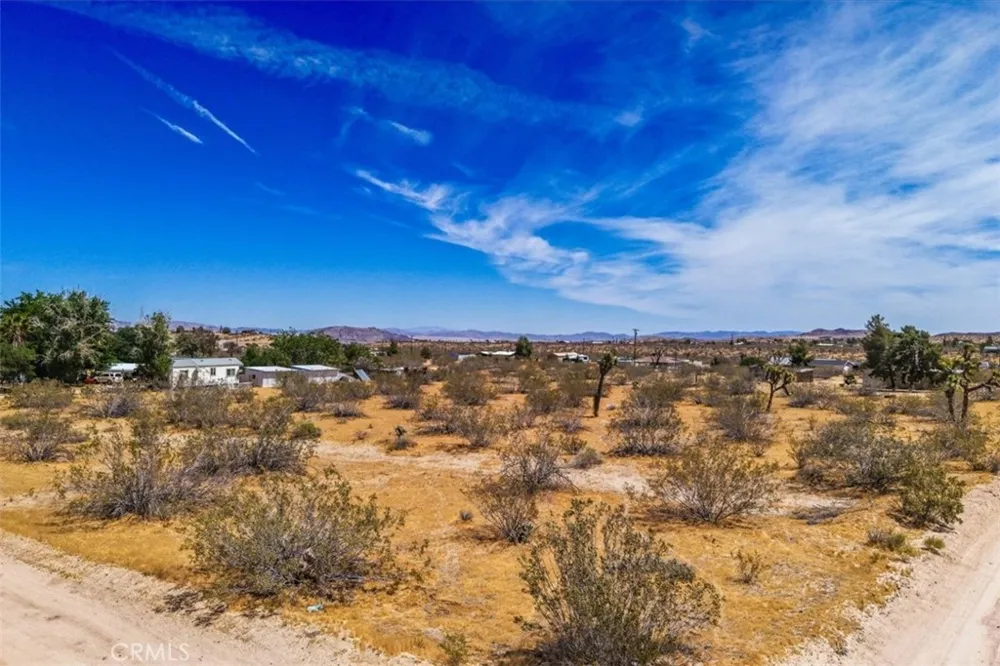 55926 Tananger Road Yucca Valley, CA 92284