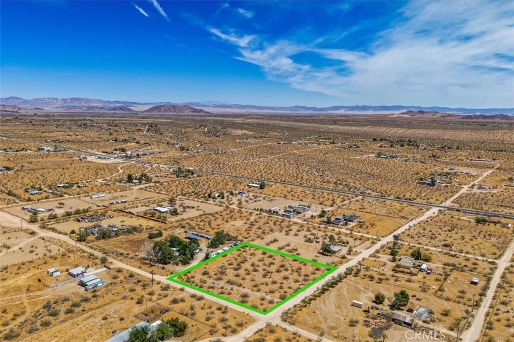 55926 Tananger Road Yucca Valley, CA 92284