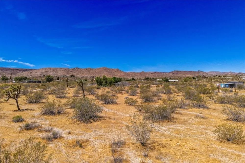 55926 Tananger Road Yucca Valley, CA 92284