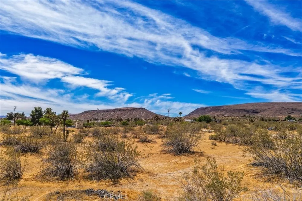 55926 Tananger Road Yucca Valley, CA 92284