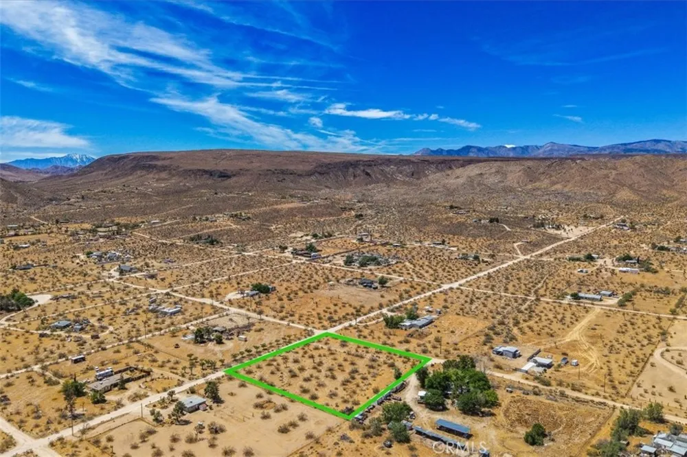 55926 Tananger Road Yucca Valley, CA 92284