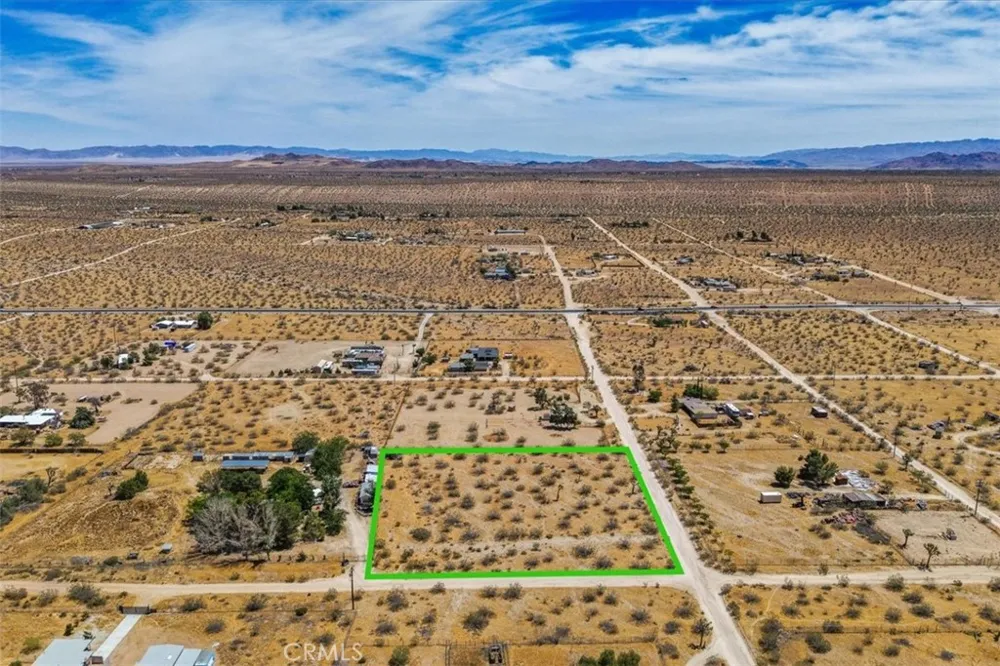 55926 Tananger Road Yucca Valley, CA 92284