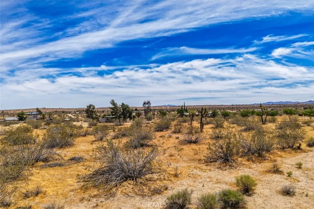55926 Tananger Road Yucca Valley, CA 92284