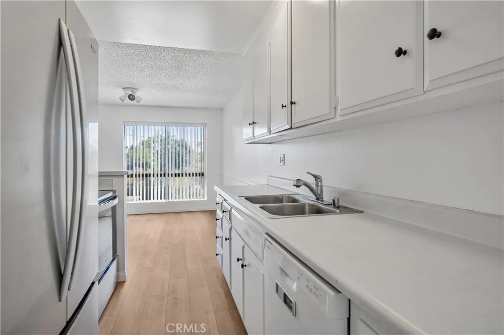 647 Orange Grove South Pasadena, CA 91030