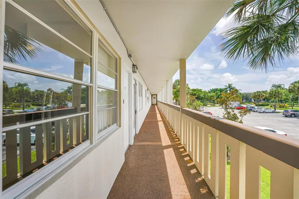3201 PORTOFINO Point #C2 Coconut Creek, FL 33066