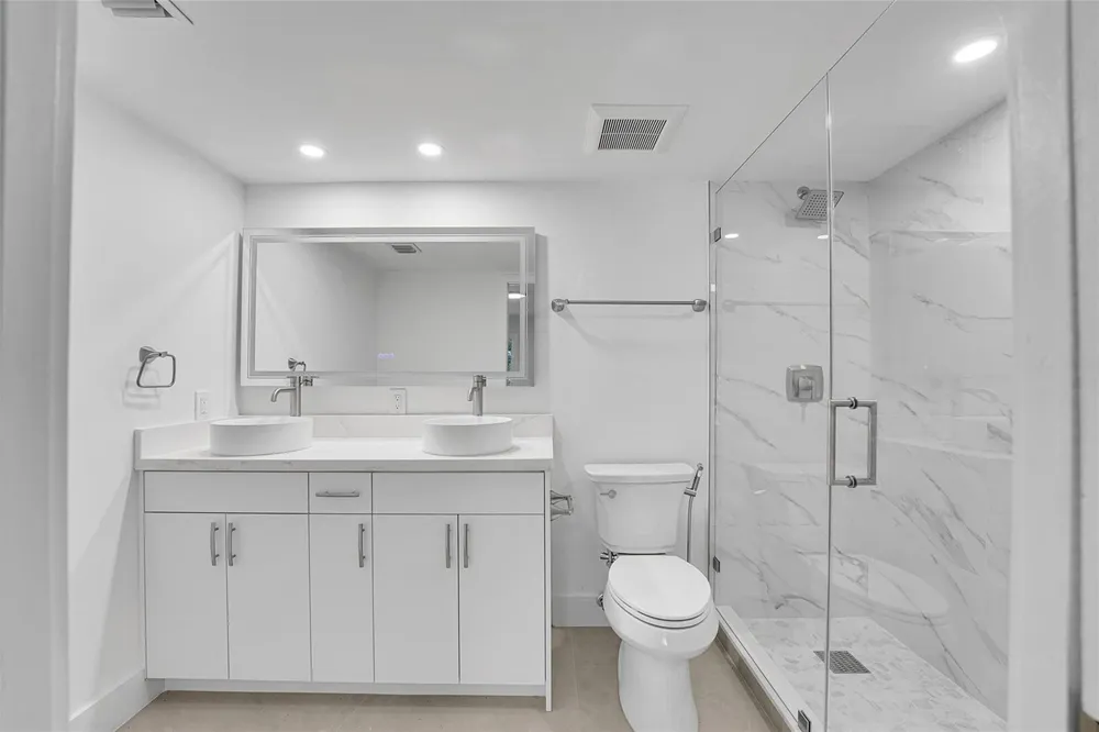 3201 PORTOFINO Point #C2 Coconut Creek, FL 33066