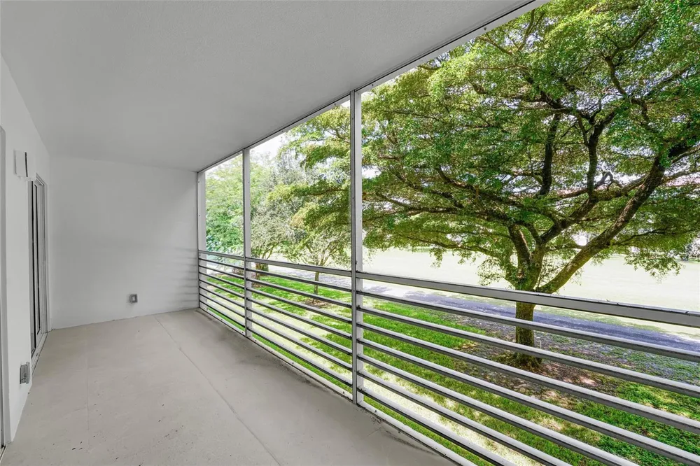 3201 PORTOFINO Point #C2 Coconut Creek, FL 33066