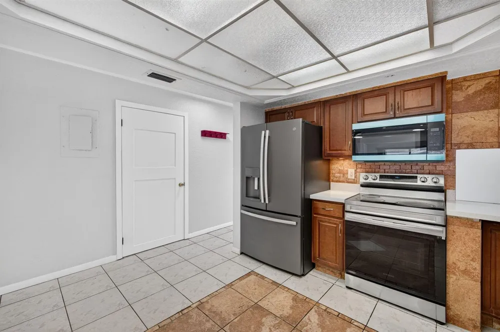 5435 SW 44TH TERRACE Dania Beach, FL 33314