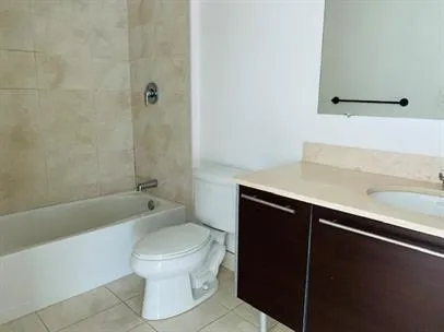 1900 Bayshore Drive Miami, FL 33132