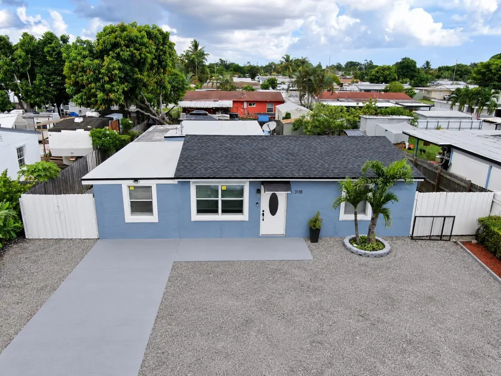 3118 VASSALLO AVENUE Lake Worth, FL 33461