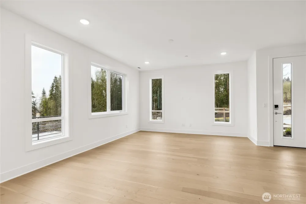 13960 NE 123rd Way #101 Redmond, WA 98052