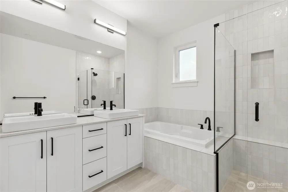 13960 NE 123rd Way #101 Redmond, WA 98052