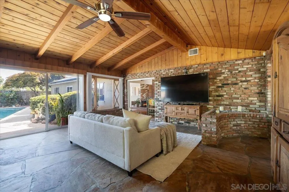 1493 Olive Hills El Cajon, CA 92021