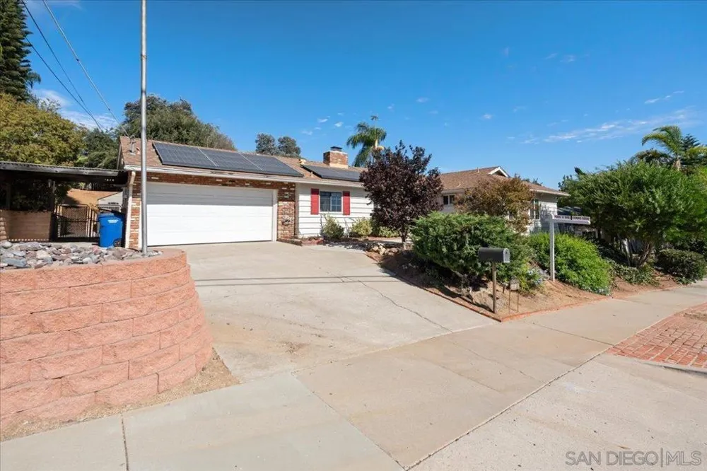 1493 Olive Hills El Cajon, CA 92021