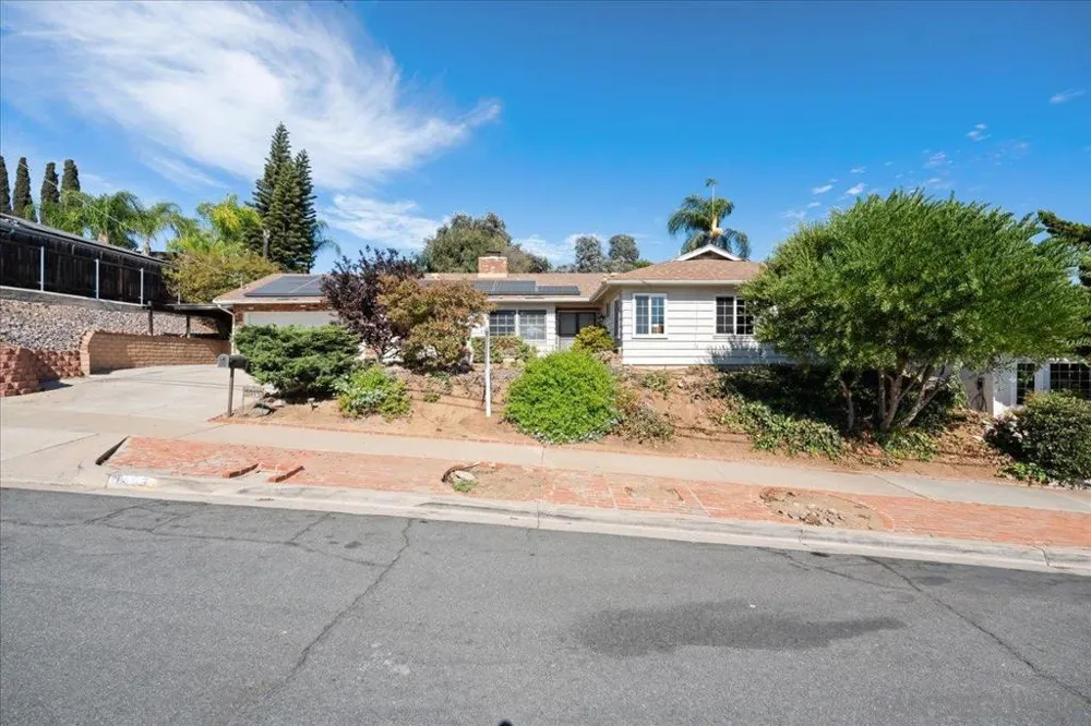 1493 Olive Hills El Cajon, CA 92021