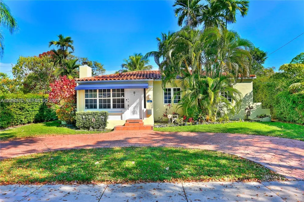 537 Zamora Ave Coral Gables, FL 33134