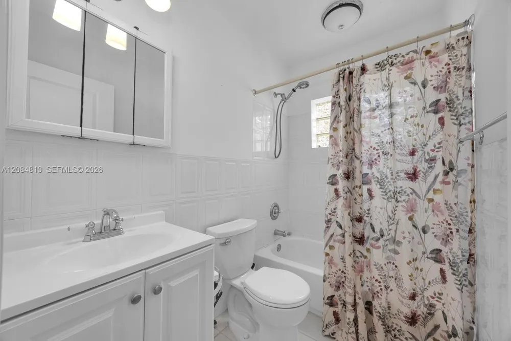 537 Zamora Ave Coral Gables, FL 33134