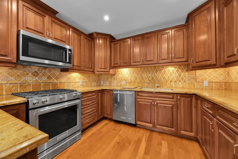 537 Zamora Ave Coral Gables, FL 33134
